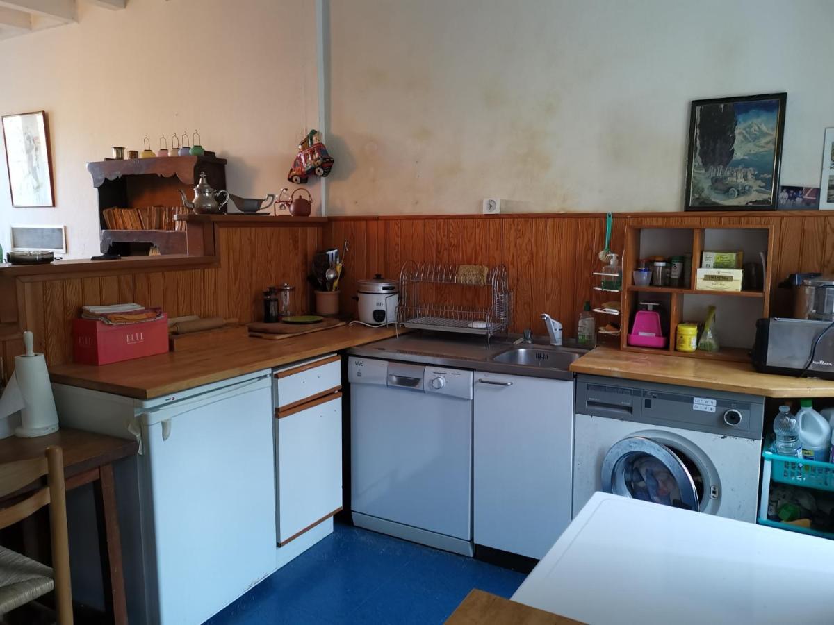 Gite Des Petites Ruelles : Familial Et Chaleureux Troo Экстерьер фото
